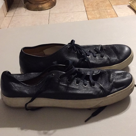 VINCE men’s size 12m main image 5